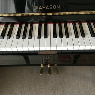 中古美品ピアノ DIAPASON  ディアパソン  126-M  アップライトピアノ
