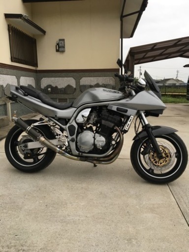 GSF1200S  カタナ仕様  カスタム多数 調子絶好調で車検もほぼ2年付いてます 値下げしました