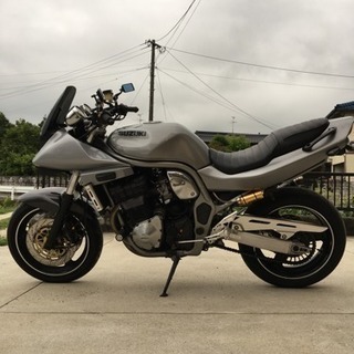 GSF1200S  カタナ仕様  カスタム多数 調子絶好調で車検もほぼ2年付いてます 値下げしました