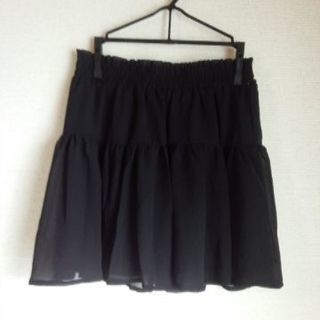 スカート　黒