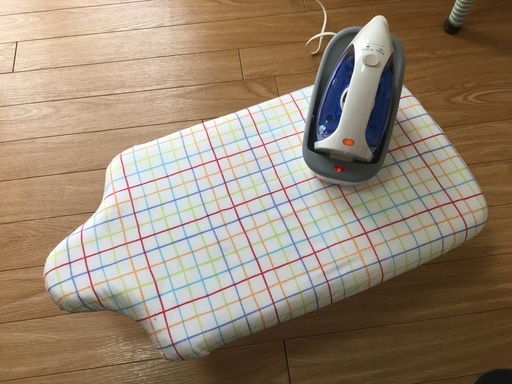 アイロン＆アイロン台　中古品