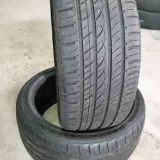 215/40R17 Tracmax F106