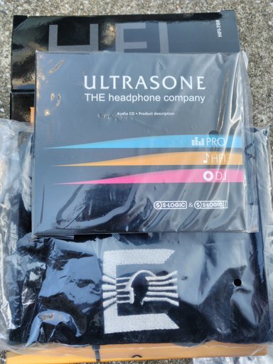 新古品 ULTRASONE HFI-780