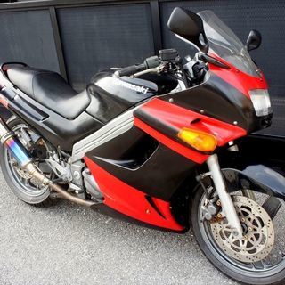 ZZR250 社外マフラー、スクリーン付き