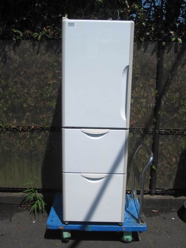 【新生活応援】日立 ノンフロン冷凍冷蔵庫 R-S30ZMV 小平発
