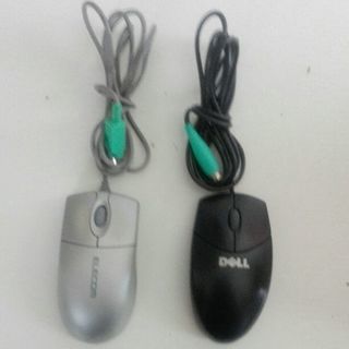 中古品　ELECOM, DELL マウス２つ売ります。