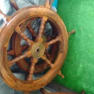 船の舵輪木製