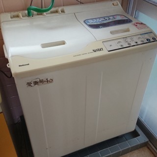 対応中【洗濯機】ナショナル愛妻号 NA-W40X2　差し上げます。