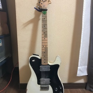 FENDER MEXICO 2010年製 本革ストラップ付き