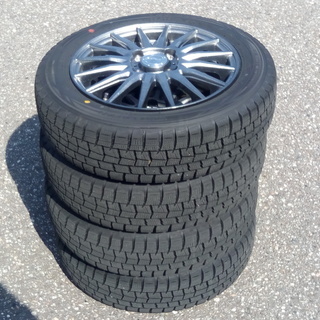 値下げしました】ダンロップ スタッドレスタイヤ 4本セット 155/65R14