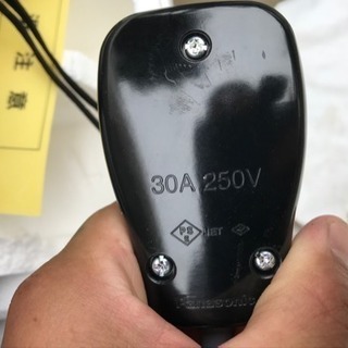 フランス家電メーカーBrandt  IHコンロ4口