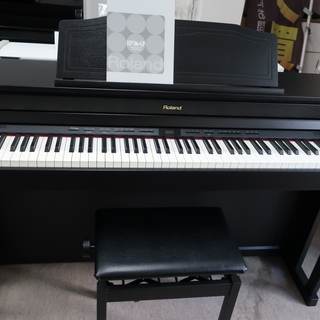 電子ピアノ　ローランド　HP506GP　2014製　