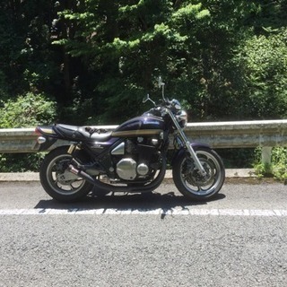 ゼファー1100