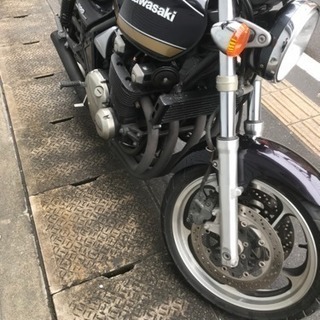 ゼファー1100