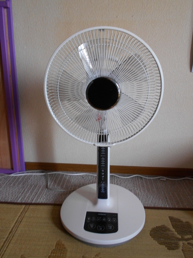 日立扇風機　リビング扇　30㎝