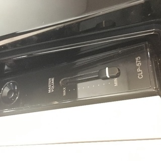 ヤマハ CLP575 電子ピアノ クラビノーバ 17年新品購入(15年モデル)定価30万円