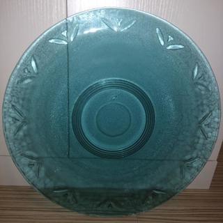 洋食器　美品ブルーグリーンの大きなガラス皿
