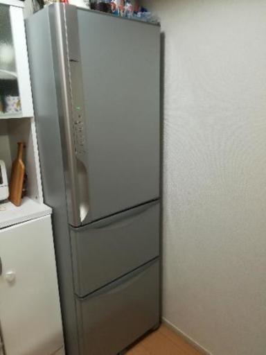 冷蔵庫　日立　3ドア　2015年製