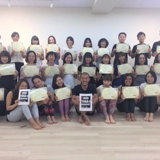だれでもできる簡単5分間ヨガ体操指導者養成講座 5min Yoga...