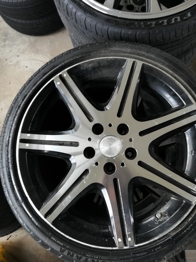 18インチアルミホイール４本set225 40r18 やま 鈴鹿のタイヤ ホイールの中古あげます 譲ります ジモティーで不用品の処分