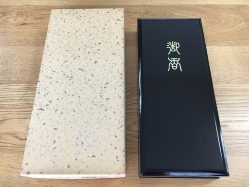 漆塗り箱（専用の紙箱付き）