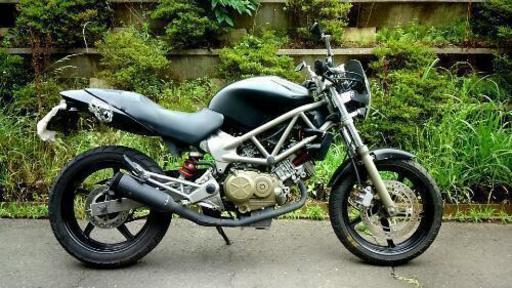 VTR250 ストリートファイター風