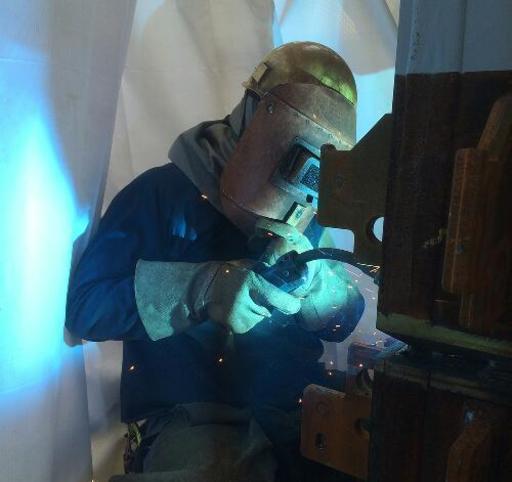 急募 溶接工作業員募集 K Y 横浜のその他の正社員の求人情報 山田商事 ジモティー