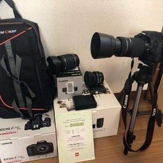 ★Canon eos Kiss X8i ダブルズームキット★美品...