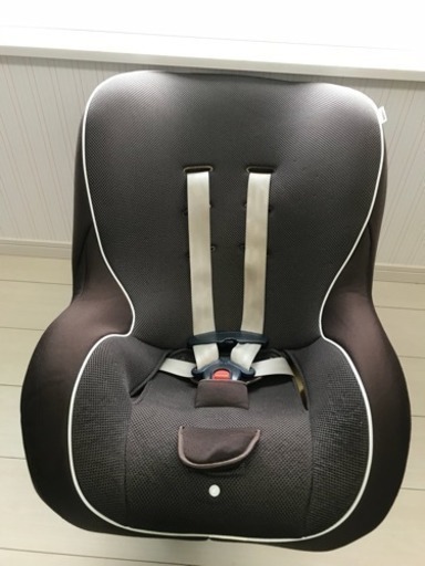 再再値下げ‼️程度良好✨タカタ チャイルドシート