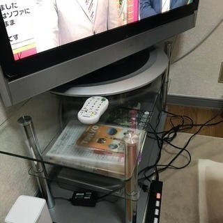 緊急値下げ、本日引取に限り０円!テレビ台、ガラス製品