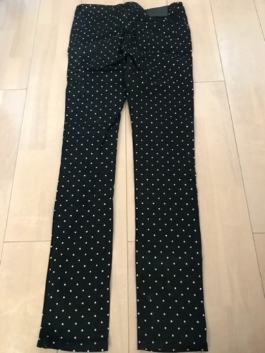 黒ドットパンツ レディース スキニー ハムカツ 防府のパンツの中古 古着あげます 譲ります ジモティーで不用品の処分