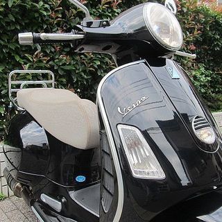 新車外し★ベスパGTS250ie純正マフラー GTS250 ie ピアジオ 新車外し☆ベスパGTS250ie純正マフラー GTS250 ie ピアジオ