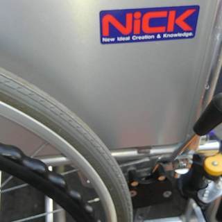 値下げ　一気に5千円！早い者勝ちです　中古の車椅子「NICK」美品！
