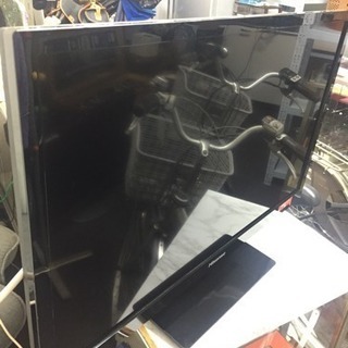 美品 2013年 Hisense 29v液晶薄テレビ リモコン付き