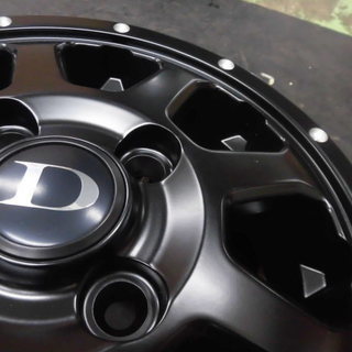 オシャレなホイールで仕事の車もドレスＵＰ！！ディアボレット　スカーラ　4Ｊ＋42　100-4穴★車検対応ダンロップ新品つき★軽トラ　軽バン