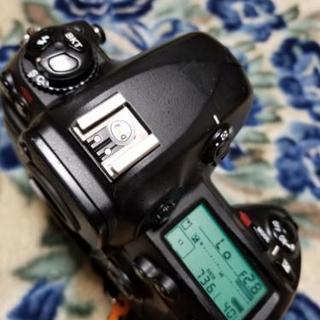 ニコン　D2X