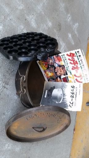 キャンプ用品！ダッチオーブン(深型)料理本、タコヤキ鉄板