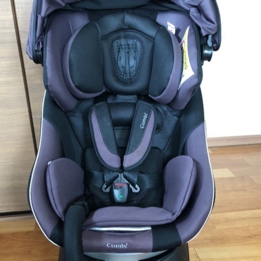 コンビ ネルーム NC-520　回転式チャイルドシート　新生児対応 コンビ ネルーム NC-520 回転式チャイルドシート 新生児対応