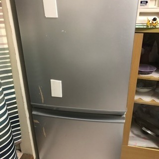 まだまだ使える冷凍庫付き冷蔵庫