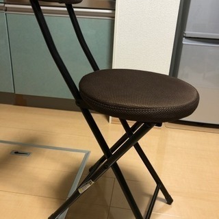 折りたたみ式椅子