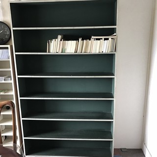 緑の本棚