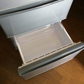 冷蔵庫 アクア 2017年製