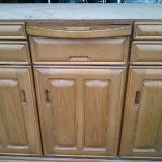 食器棚  取引中