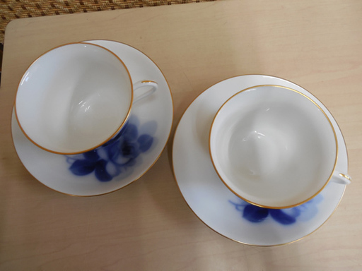 大倉陶園ブルーローズカップとソーサー２客 大倉陶園|ブルーローズ カップ&ソーサー|HARDOFFオフモール（オフモ