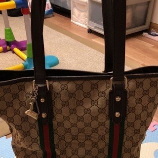 GUCCIバック