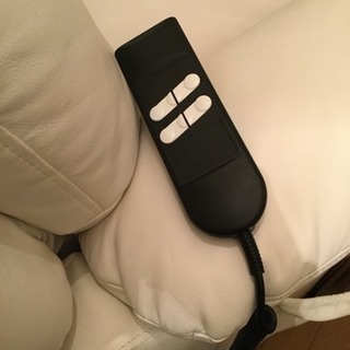 電動リクライニングチェア ホワイト