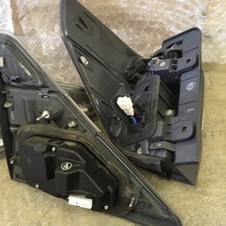 ヴェルファイア 20系テールランプ