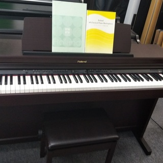 電子ピアノ　Roland　HP203 　