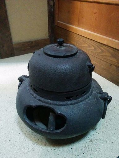 ◼お話中◼　茶釜　花器　セットで