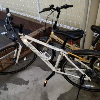 《値下げしました❗》クロスバイク　美品
